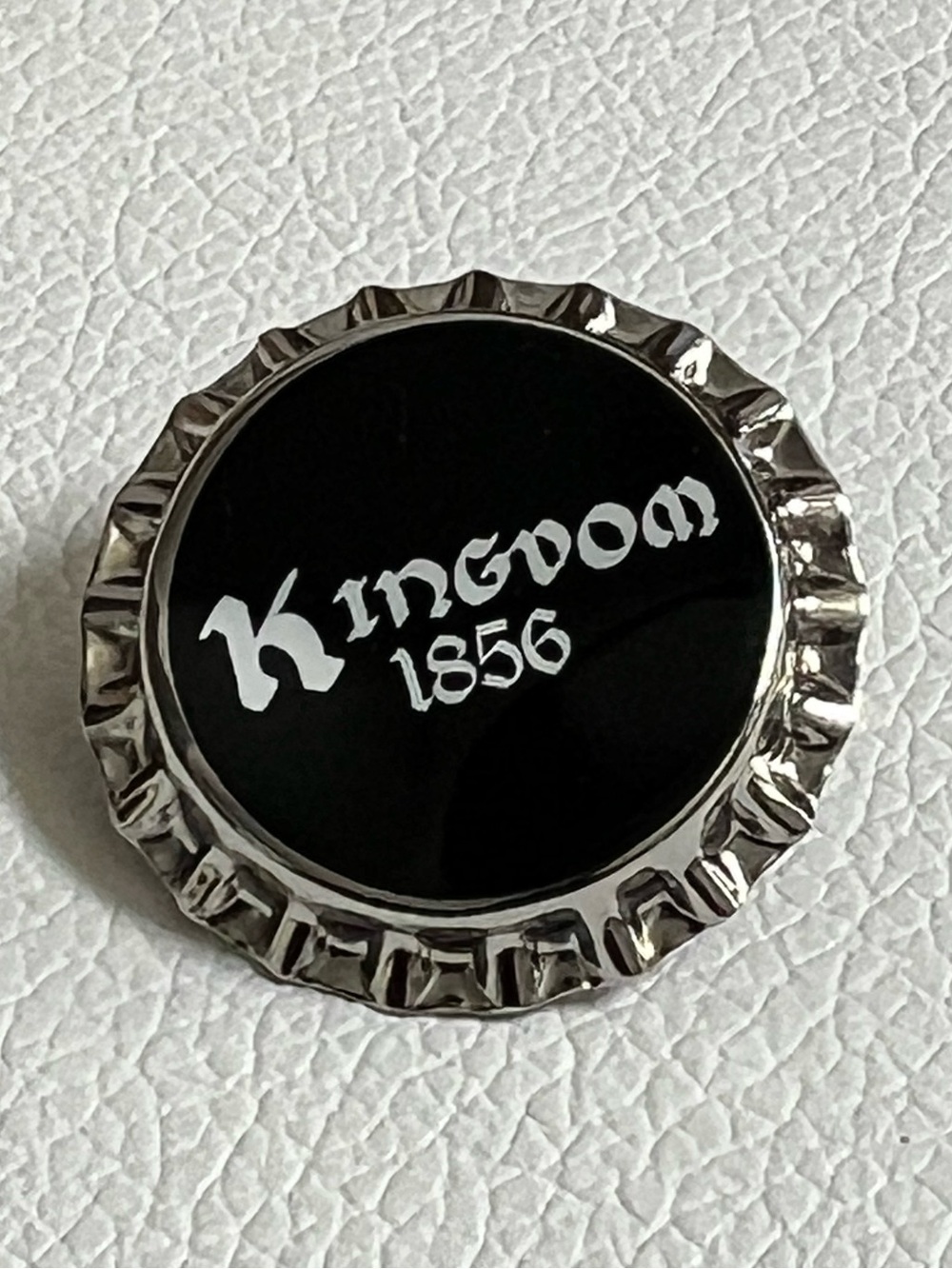 BURBERRY KINGDOM 1856 Round Black and Silver Pin NEW!!